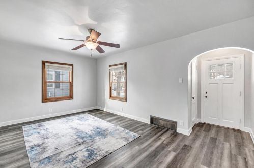 1486 Morrow St, Green Bay, WI 54302-1735