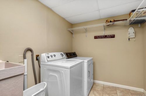 2732 Old Yorktown Rd, Yorktown Hgts NY  10598-3140 exterior