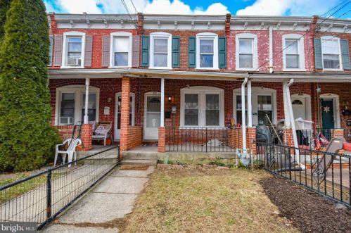 332 Spring Ave, Ardmore PA  19003-2715 exterior