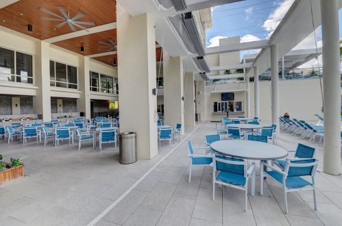 42 Northwoods Ln, Boynton Beach FL  33436-7405 exterior