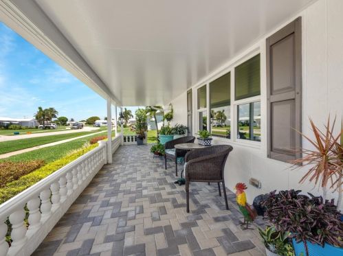 1409 17th Ave, Boynton Beach, FL 33426-6608