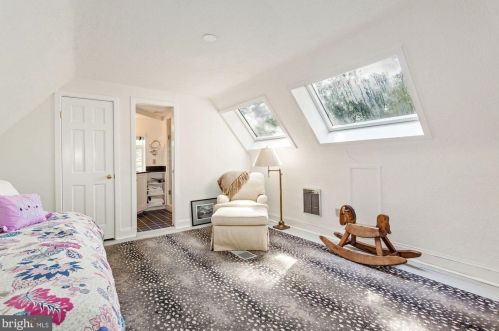 4520 Dexter St, Washington DC 20007-1018 exterior