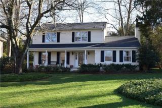 1040 Willowlake Rd, Winston Salem, NC 27106-4423
