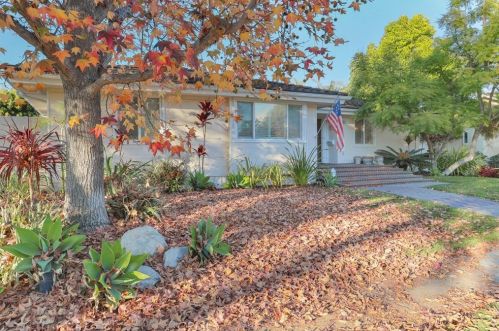 5391 La Pasada St, Long Beach, CA 90815-4342