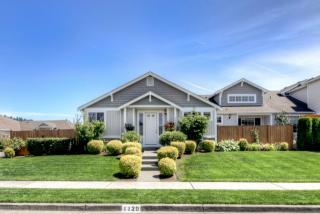 1120 Van Ogle Ln, Ohop, WA 98360-7414