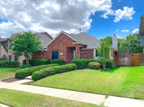 924 Fenimore Dr, Lewisville, TX 75077-2942