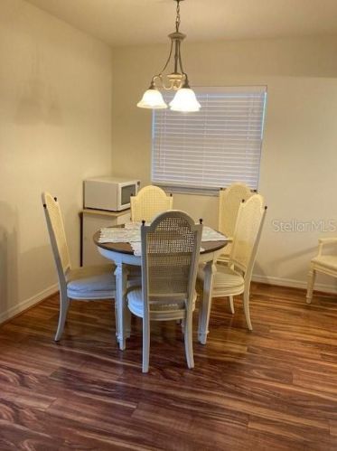 1801 Bedford Ter, Ruskin, FL 33573-6057