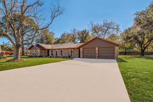 3708 Fig Orchard Rd, Highlands, TX 77562-3300