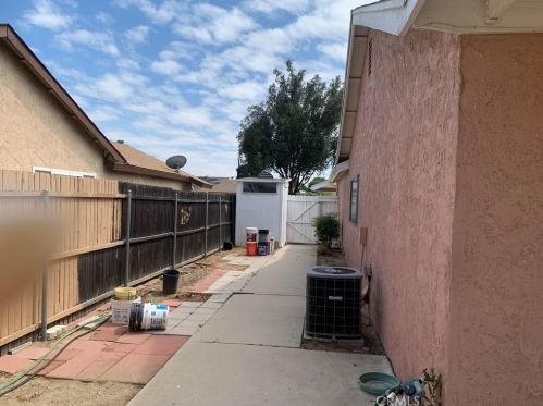 2534 Poplar St, San Bernardino CA  92410-1937 exterior