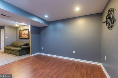 10077 Lindale Ave, Upton PA  17225-8373 exterior