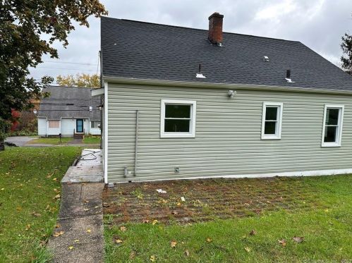 181 Bucks Hill Rd, Waterbury, CT 06704-1220
