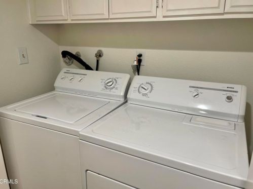 2043 Majorca Dr, Oxnard CA exterior