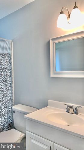 1 Old Barn Rd, Richmond National Battlefiel VA  22835-9008 exterior