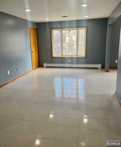 6413 Columbia Ave, North Bergen NJ  07047-3506 exterior