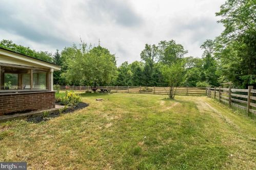 2016 Bethel Rd, Lansdale PA 19446-6054 exterior