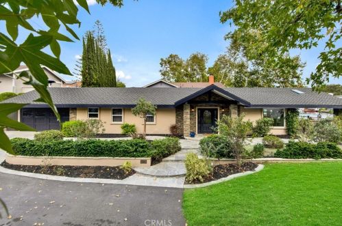 22756 Islamare Ln, El Toro CA  92630-3634 exterior