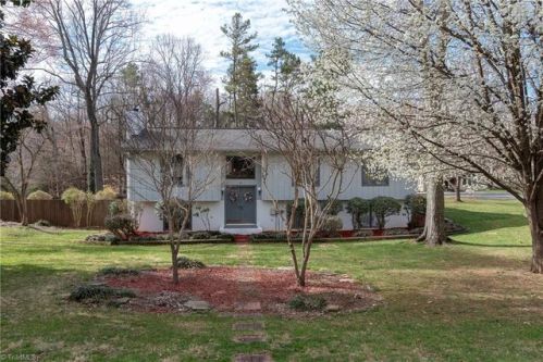 110 Forest Dr, Redland, NC 27006-9451