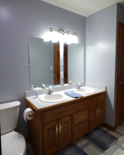 1501 Whispering Pines Ln, Bellefontaine OH  43311-9263 exterior