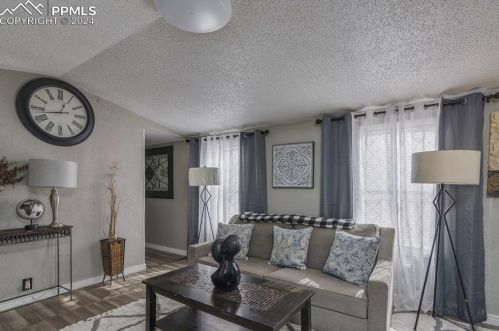 890 Cellini Plz, Pueblo CO 81007-5078 exterior