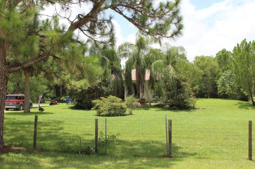 17496 50th St, Town Of Loxahatchee Groves, FL 33470-3535