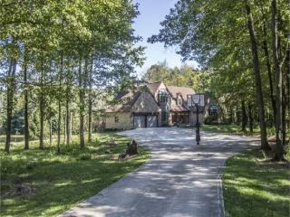 4170 Nichols Ln, Johnstown, OH 43031-8170