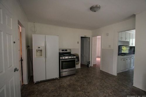 58 Kelsey St, New Britain CT  06051-3223 exterior