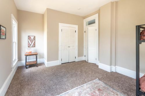 147 High St, London OH  43140-1315 exterior