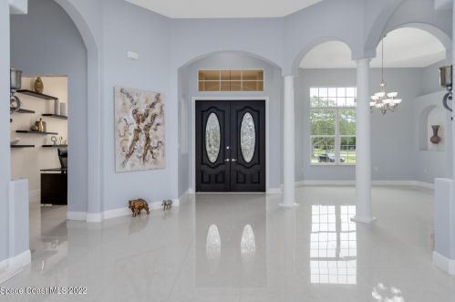 5305 Vacaro Ave, Cocoa, FL 32926-2181