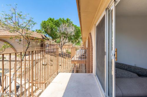 1130 Butler Dr, Phoenix AZ  85020-3763 exterior