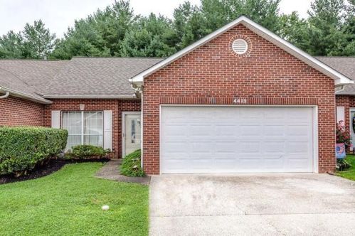 4412 Greenfern Way, Knoxville, TN 37912-4429