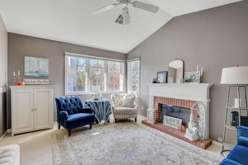 8993 Woodbridge Dr, Greendale WI  53129-1084 exterior
