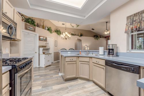 527 Greenway Ter, Port Saint Lucie FL  34983-2642 exterior