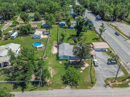 2487 3 Ave, Alford FL  32420-6847 exterior