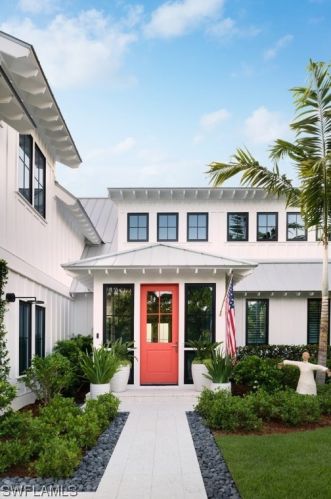 568 Lighthouse Way, Sanibel, FL 33957-3906
