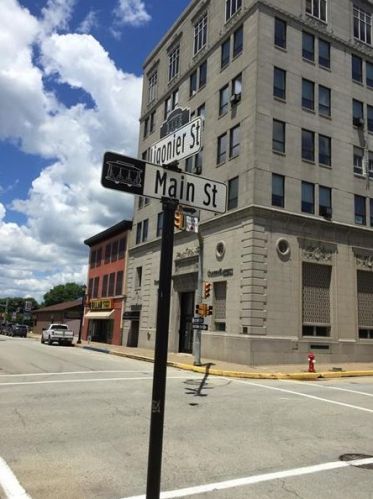 905 Ligonier St, Latrobe PA  15650-1891 exterior