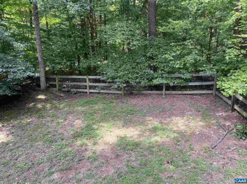 507 Jefferson Dr, Bybee VA  22963-2904 exterior