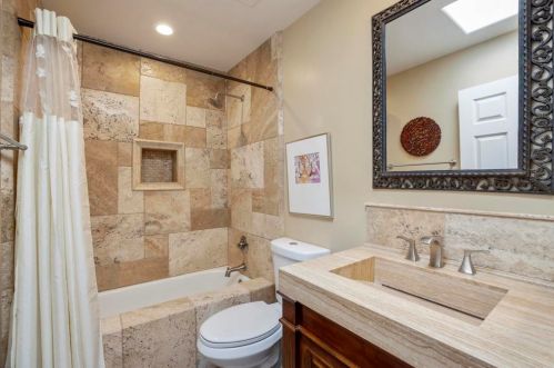 4547 Cordoba Way, Oceanside CA  92056-5102 exterior