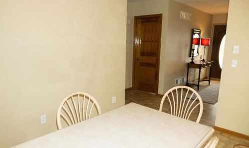 5142 Shawnee Blvd, Schnecksville PA  18078-2609 exterior