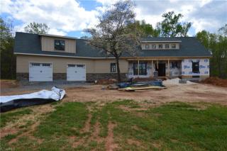 7660 Franklin Rd, Lewisville, NC 27023-8317