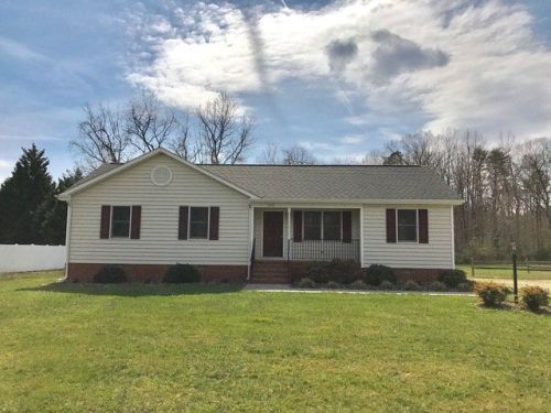 1276 Heron Point Rd, Tappahannock, VA 22560-5060