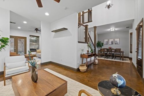 302 Deepwood Dr, Georgetown TX 78628-8305 exterior