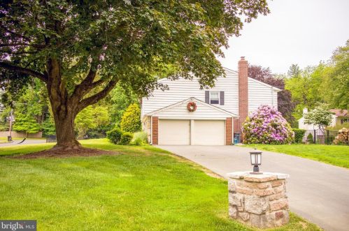 3636 Heather Rd, Huntingdon Valley, PA 19006-3027