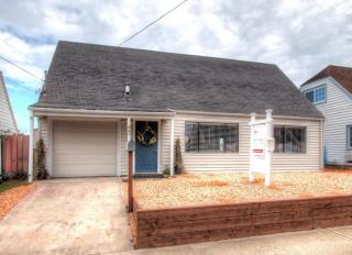 447 Inverness Dr, Pacifica, CA 94044-2038