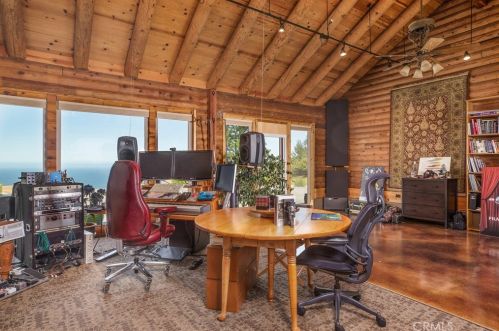 1555 Harmony Ranch Rd, Harmony CA  93435-5019 exterior
