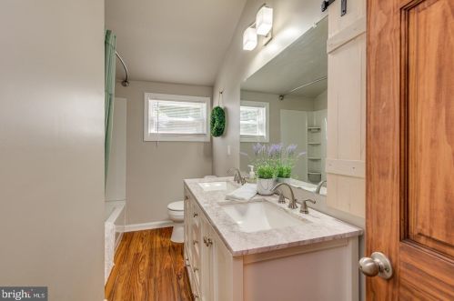 113 Park Ave, Berlin Boro NJ  08009-9410 exterior