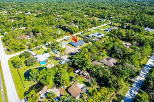 13884 47th Ct, West Palm Beach FL  33411-8131 exterior