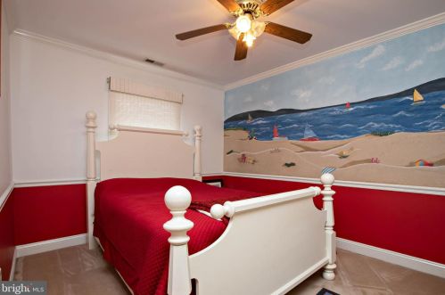 7 Mckinley Ave, Blenheim NJ  08012-5355 exterior