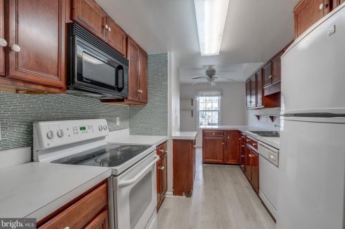 3029 Seminole Rd, Woodbridge VA  22192-1840 exterior