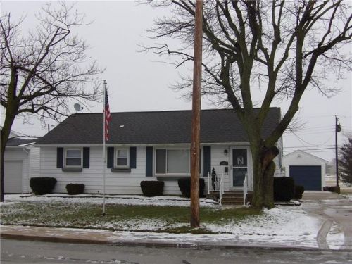 221 Oak St, Coldwater, OH 45828-1618