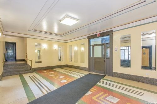 3000 Valentine Ave, Bronx NY  10458-1620 exterior